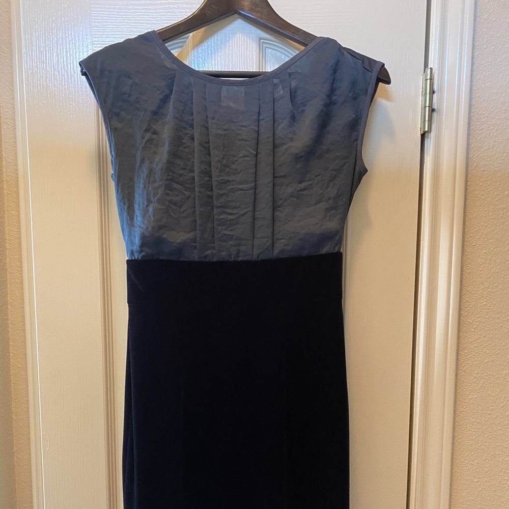 Satin and velvet knee-length dress by AB Studio